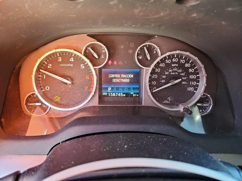 2017 TOYOTA TUNDRA SR5  