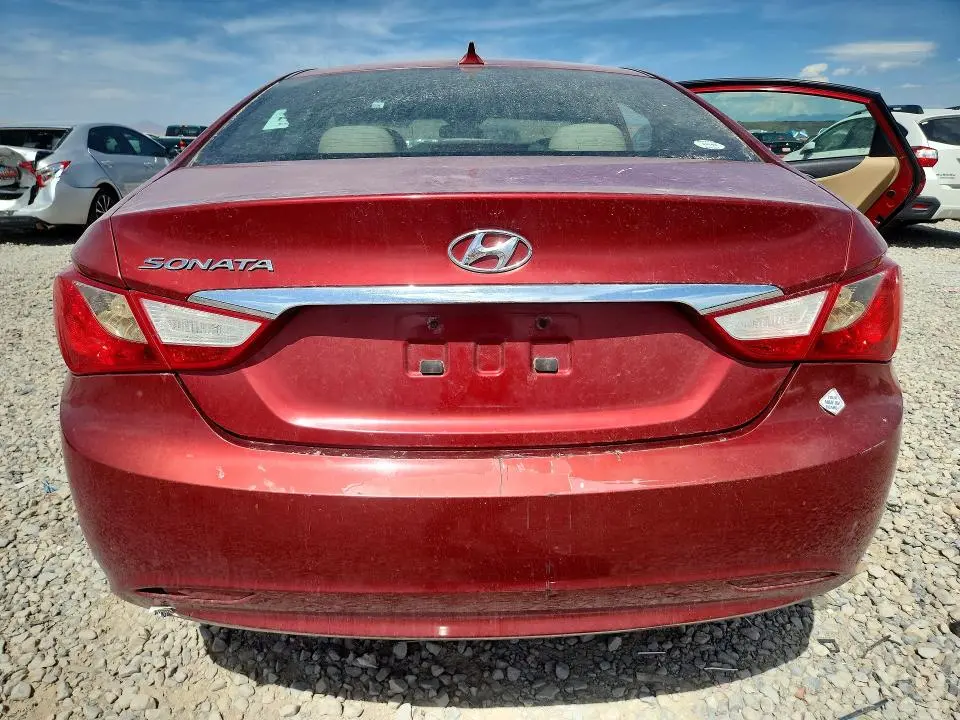 2012 HYUNDAI SONATA GLS  