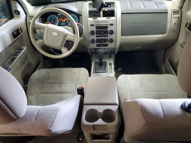 2012 FORD ESCAPE XLT  