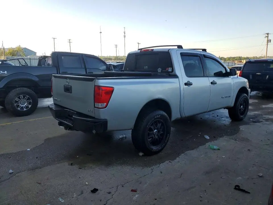 2015 NISSAN TITAN S/SV/SL/PRO-4X  