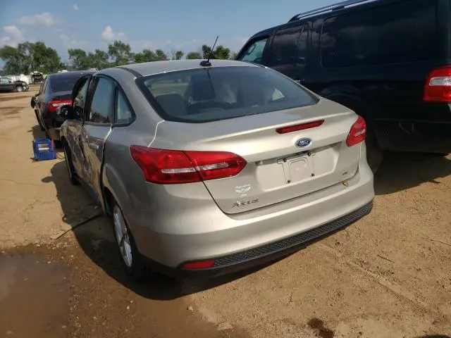 2016 FORD FOCUS SE