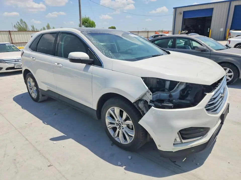 2020 FORD EDGE TITANIUM  