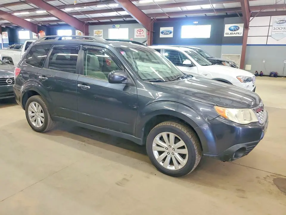 2012 SUBARU FORESTER LIMITED  