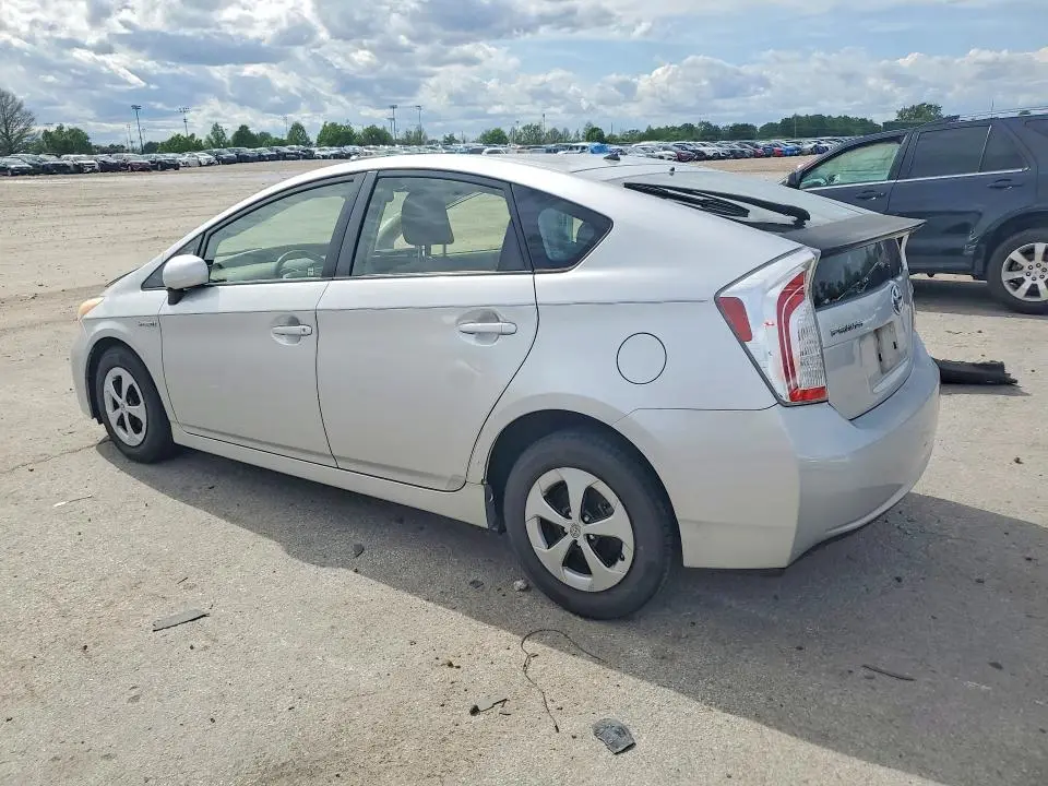 2012 TOYOTA PRIUS TWO  