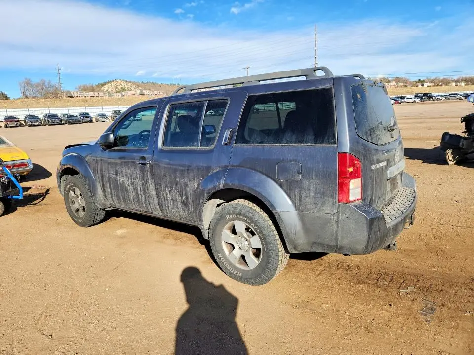 2012 NISSAN PATHFINDER S  