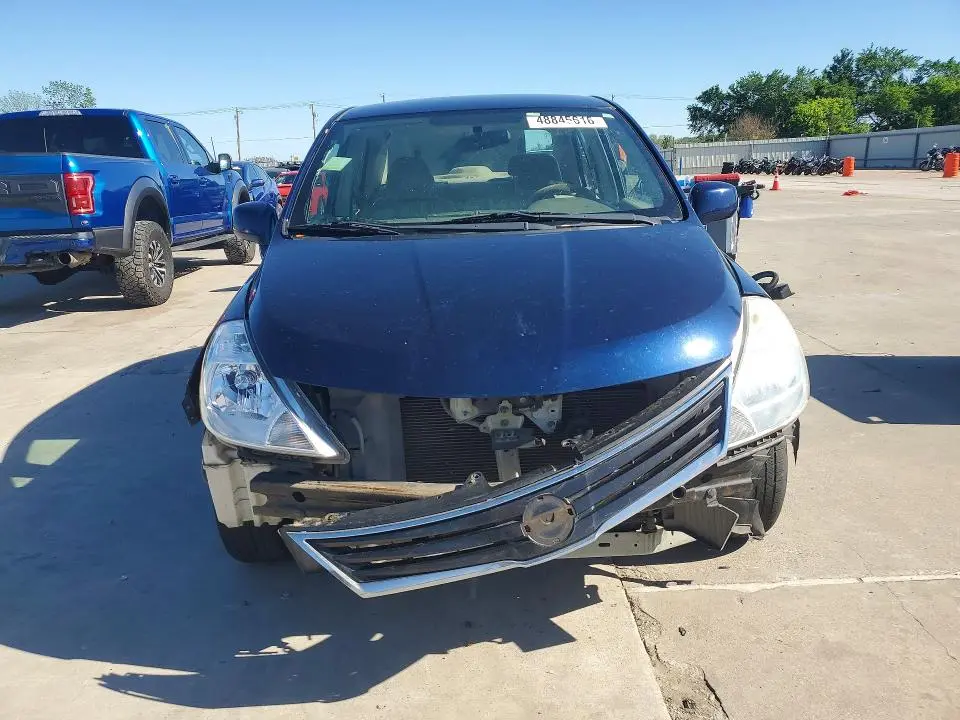 2010 NISSAN VERSA 1.8 S  