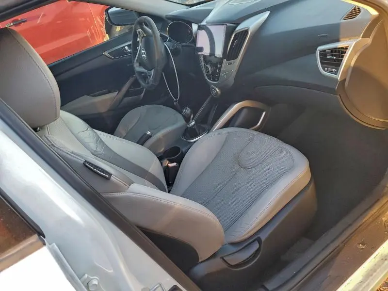 2012 HYUNDAI VELOSTER   