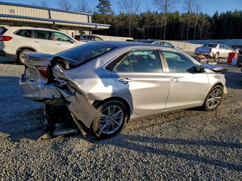 2015 TOYOTA CAMRY LE  