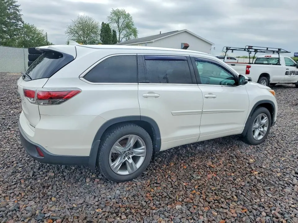 2016 TOYOTA HIGHLANDER LIMITED PLATINUM  