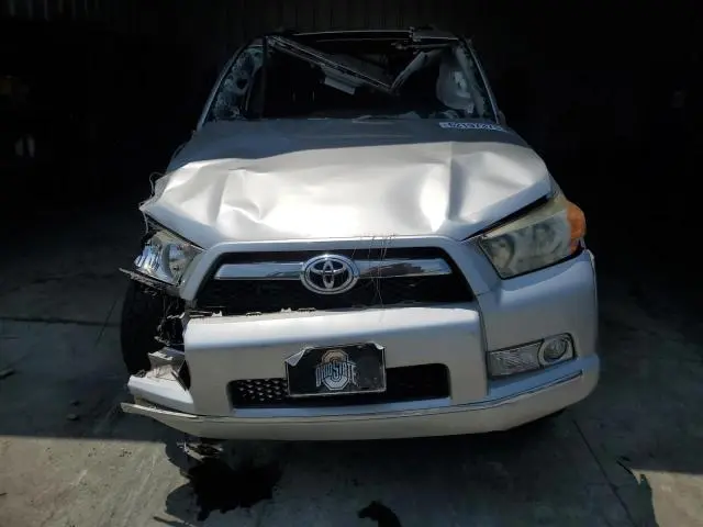 2011 TOYOTA 4RUNNER SR5  