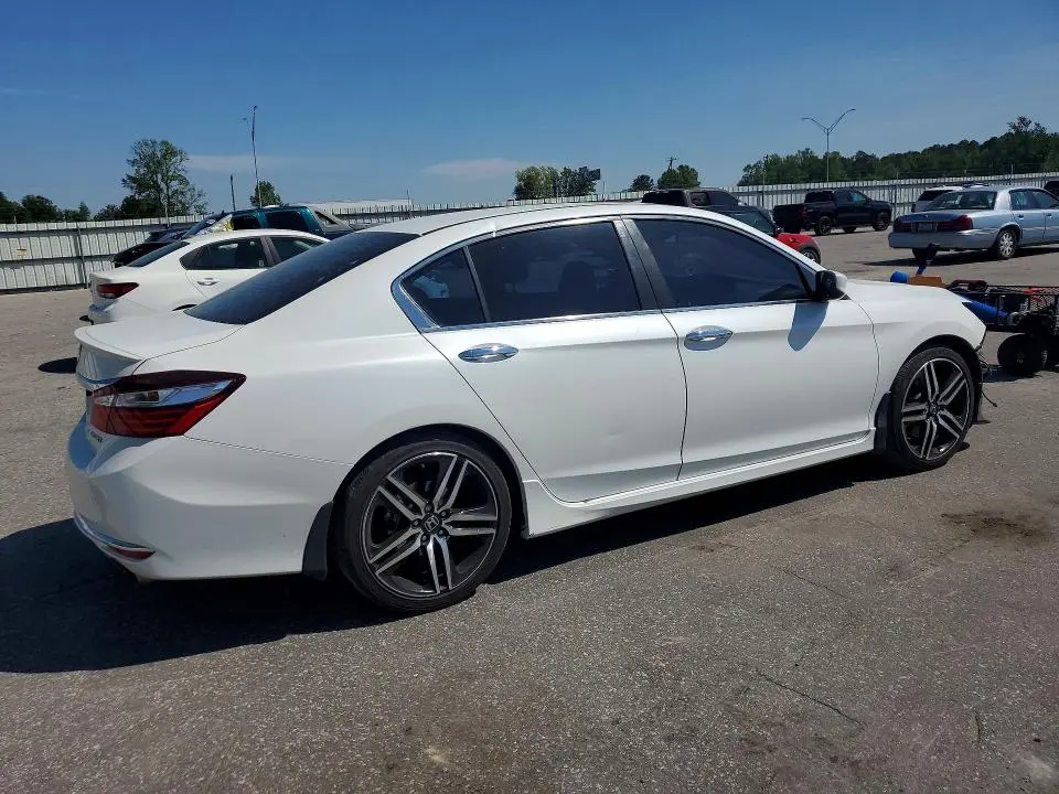 2017 HONDA ACCORD SPORT  