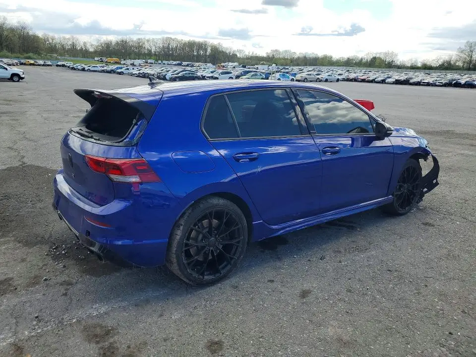 2025 VOLKSWAGEN GOLF R BLACK EDITION  