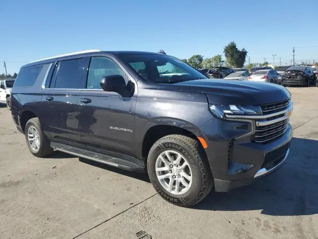 2023 CHEVROLET SUBURBAN C1500 LT  