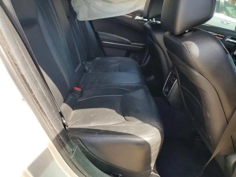 2012 CHRYSLER 300 LIMITED  