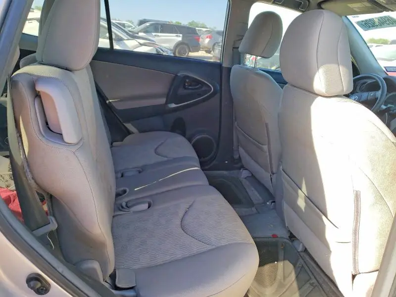 2011 TOYOTA RAV4 BASE  