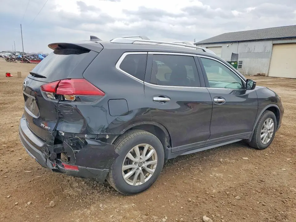 2019 NISSAN ROGUE SV  