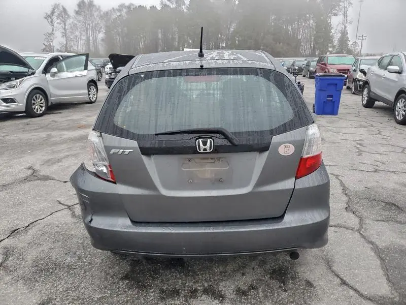 2011 HONDA FIT   