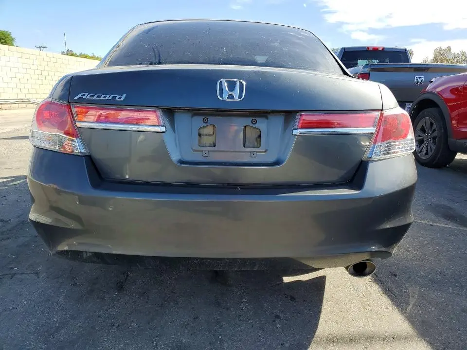 2012 HONDA ACCORD LX  