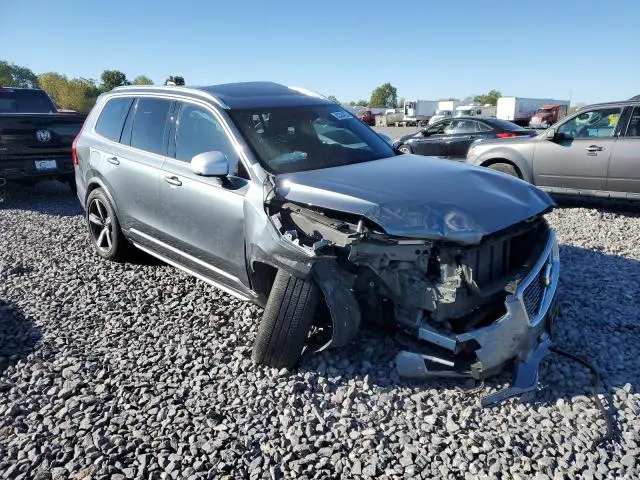 2018 VOLVO XC90 T6