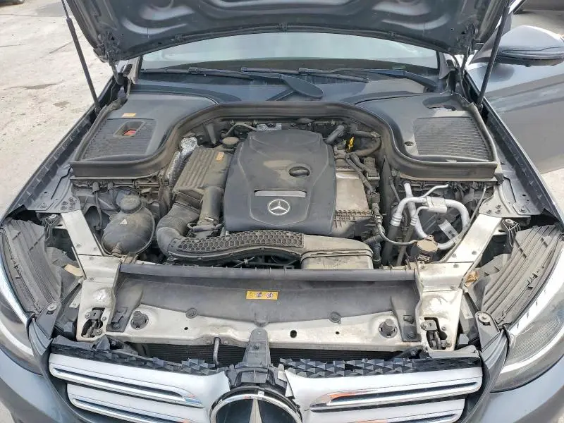 2016 MERCEDES-BENZ GLC 300  