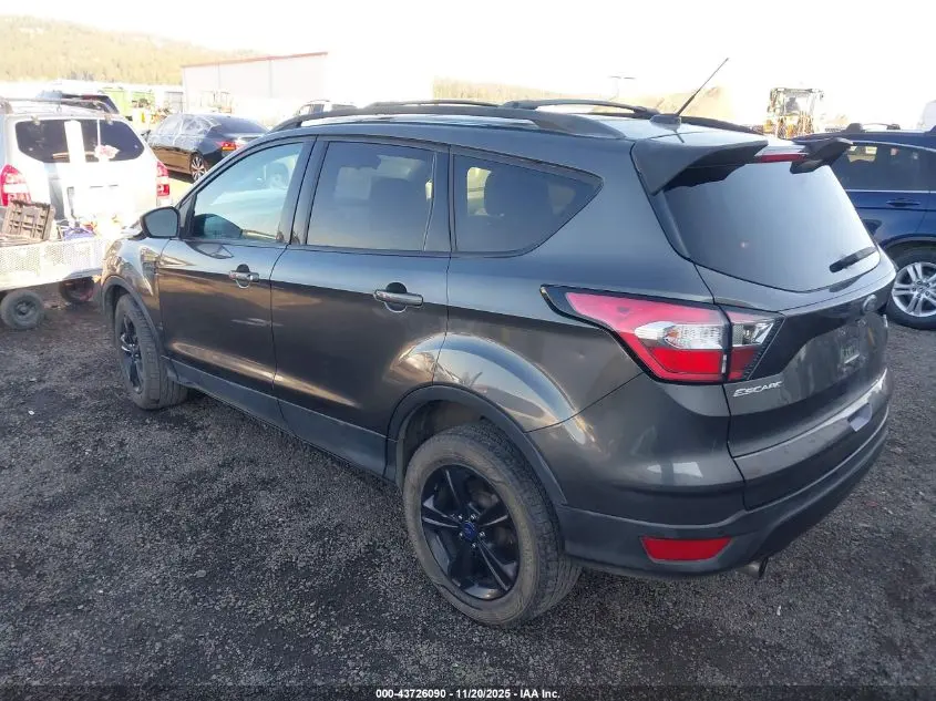 2017 FORD ESCAPE SE