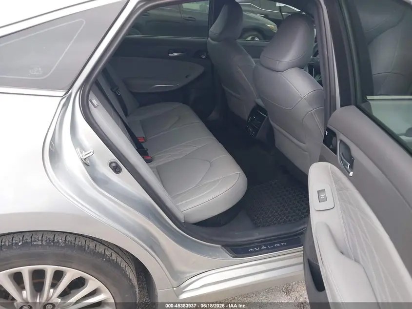 2020 TOYOTA AVALON HYBRID LIMITED