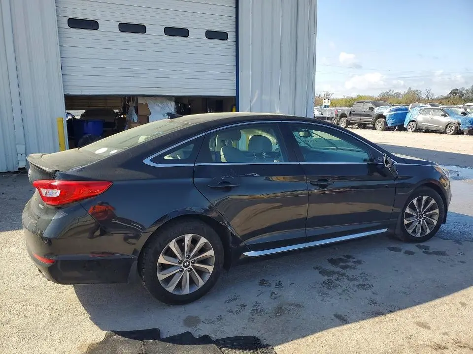 2015 HYUNDAI SONATA SPORT  