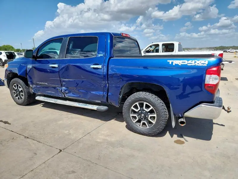 2015 TOYOTA TUNDRA CREWMAX SR5  