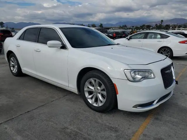 2016 CHRYSLER 300 LIMITED  