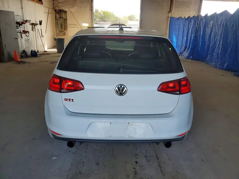 2017 VOLKSWAGEN GTI S/SE  