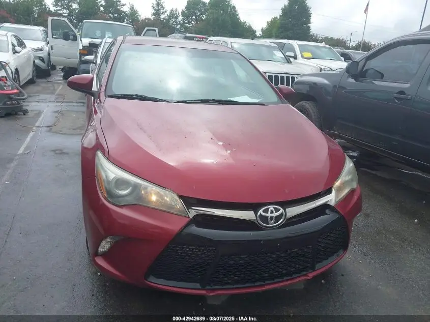 2016 TOYOTA CAMRY SE