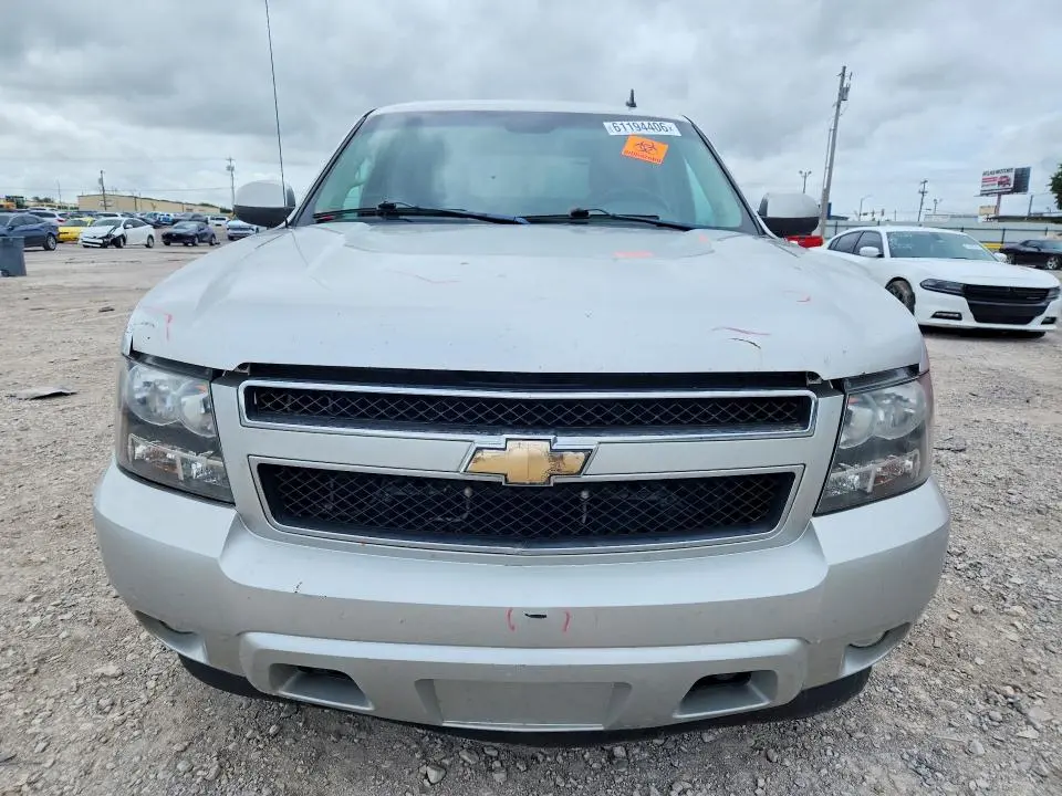 2010 CHEVROLET AVALANCHE LT  