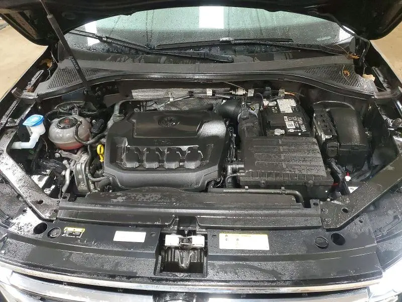 2024 VOLKSWAGEN TIGUAN SEL R-LINE BLACK  