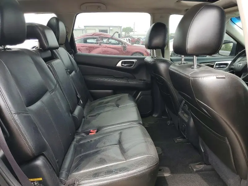 2013 NISSAN PATHFINDER S  