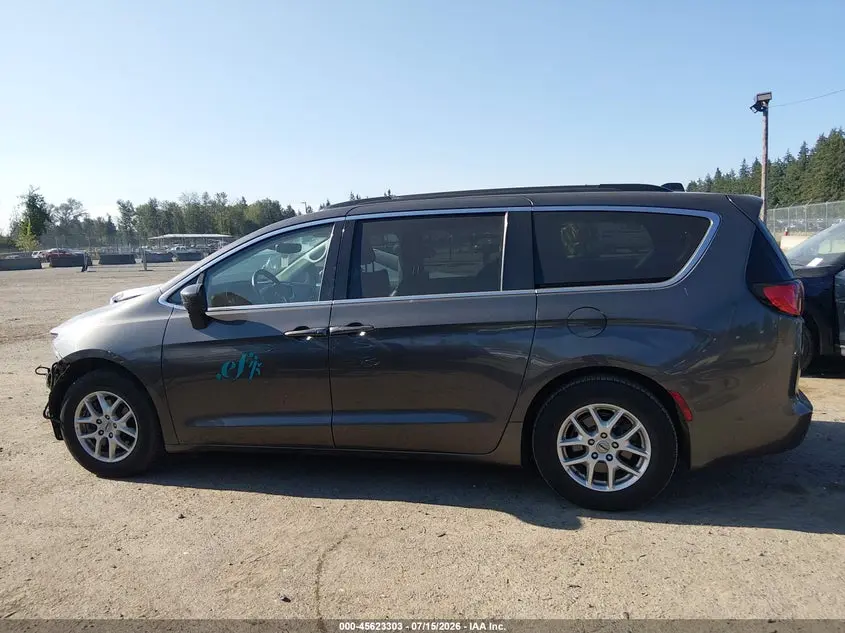 2021 CHRYSLER VOYAGER LXI