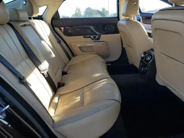 2015 JAGUAR XJL   