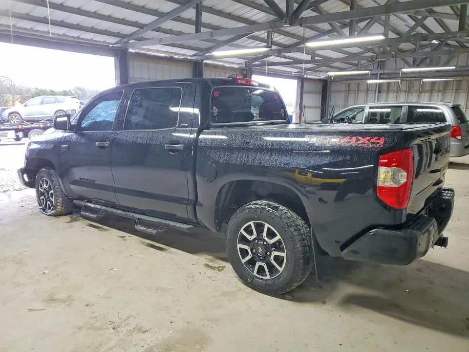 2020 TOYOTA TUNDRA SR5  