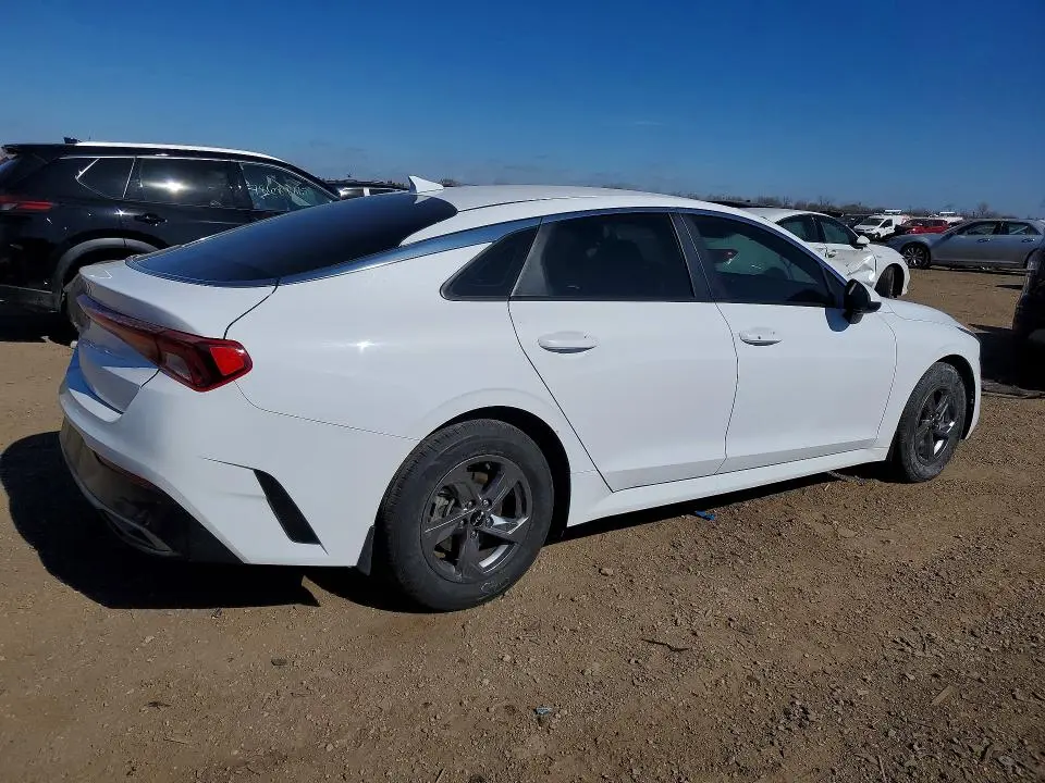 2023 KIA K5 LXS  
