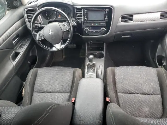 2016 MITSUBISHI OUTLANDER SE  