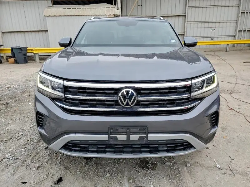 2022 VOLKSWAGEN ATLAS CROSS SPORT SE  