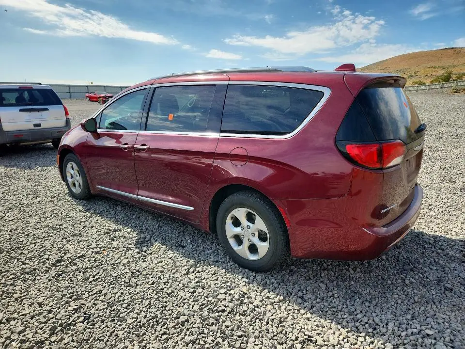 2017 CHRYSLER PACIFICA TOURING L PLUS  