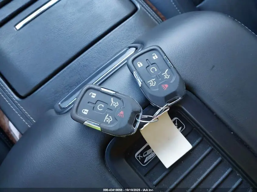 2018 CHEVROLET SUBURBAN PREMIER