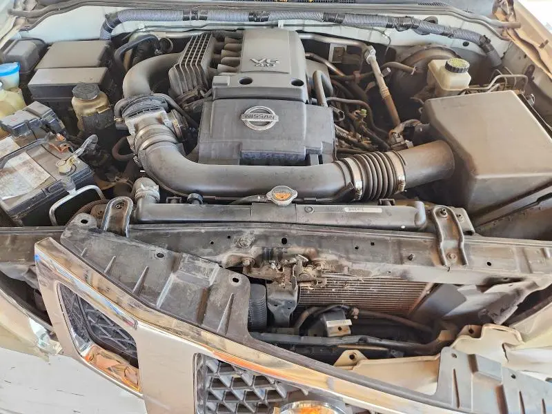 2012 NISSAN FRONTIER SV V6  
