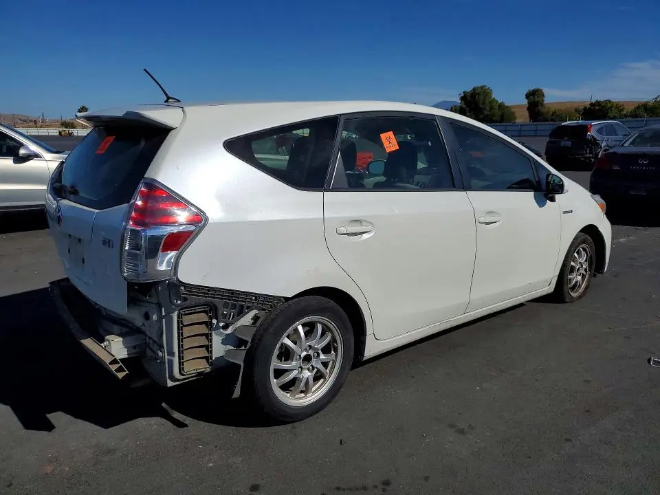 2017 TOYOTA PRIUS V TWO  