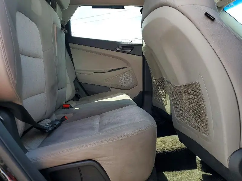 2016 HYUNDAI TUCSON SPORT  