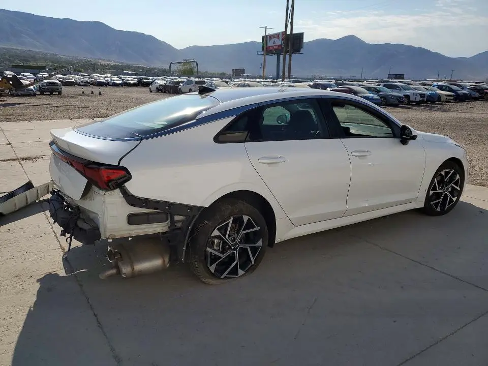 2025 KIA K5   