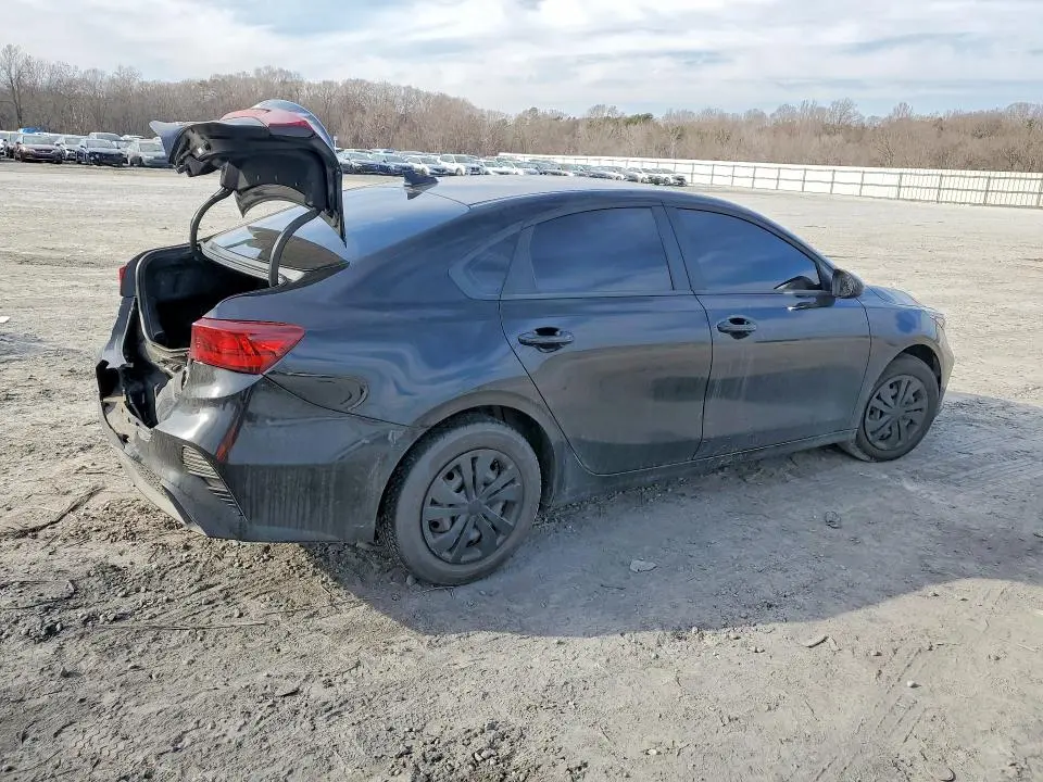 2024 KIA FORTE   