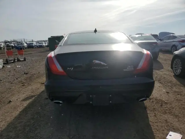 2016 JAGUAR XJ   