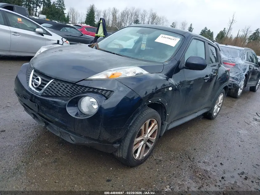 2013 NISSAN JUKE SL