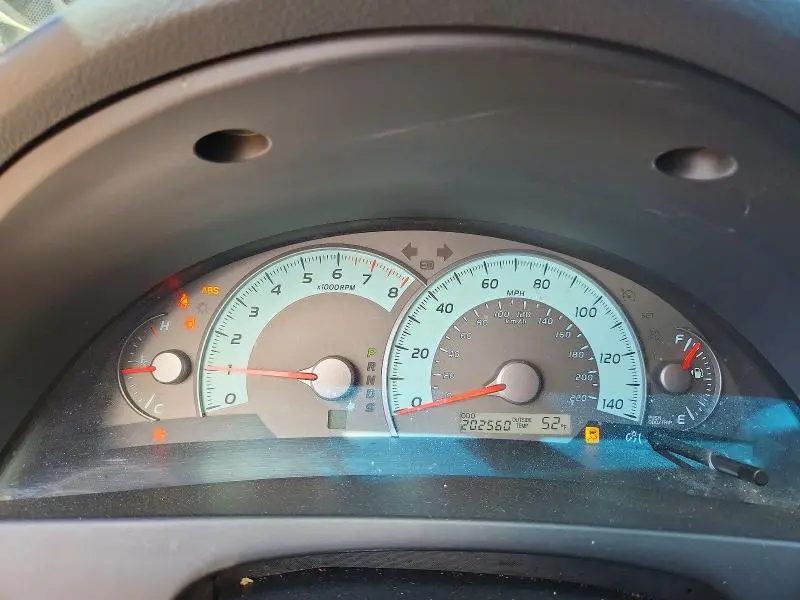 2010 TOYOTA CAMRY SE  